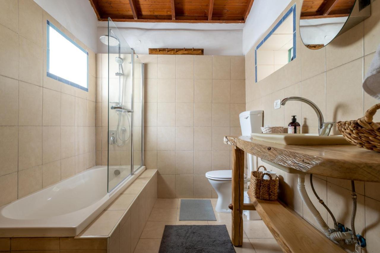 Villa הבית בסמטת תל אביב Rosch Pina Exterior foto